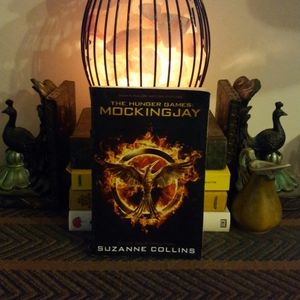 The HUNGER GAMES MOCKINGJAY